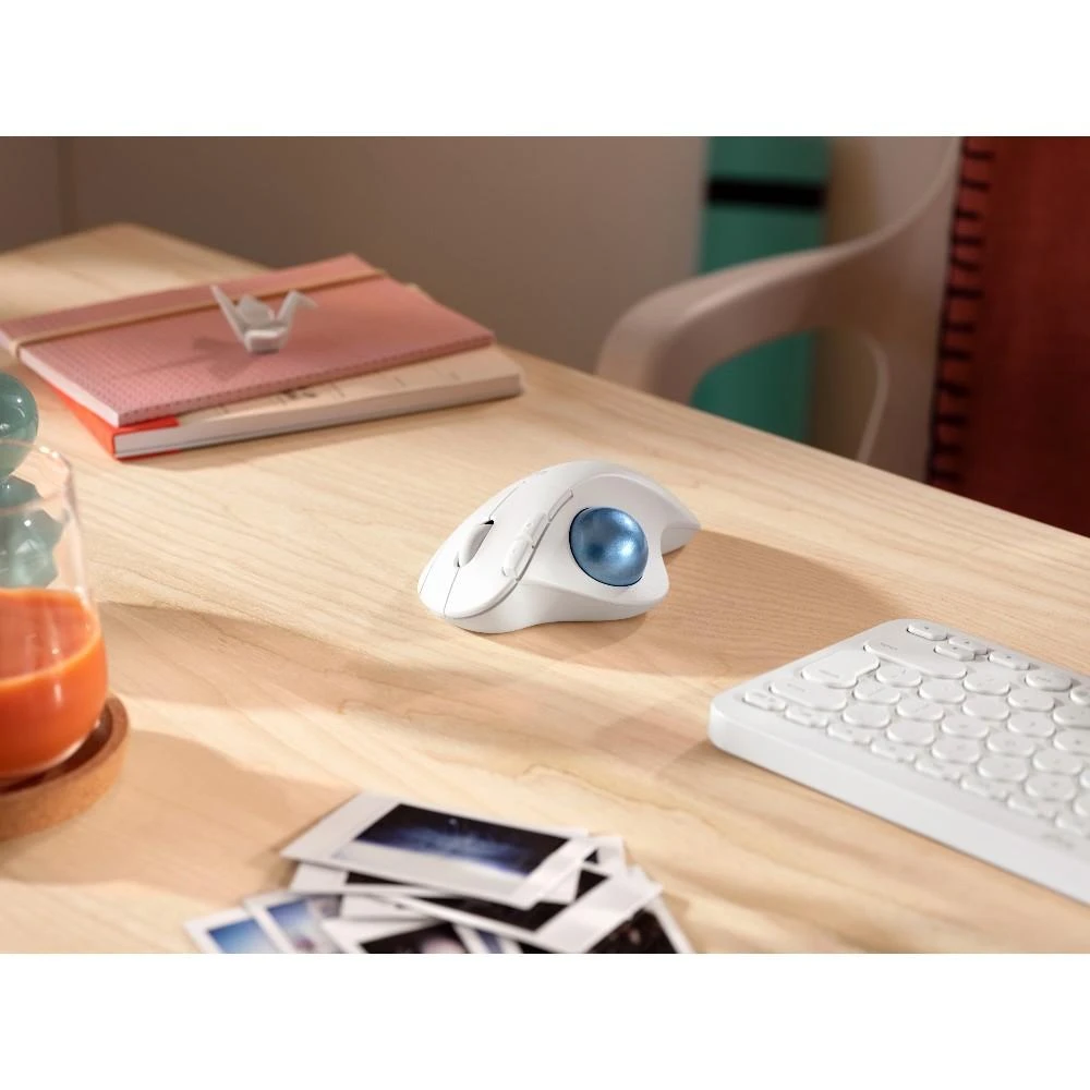 Logitech ERGO M575 Belaidė Trackball pelė, baltos spalvos