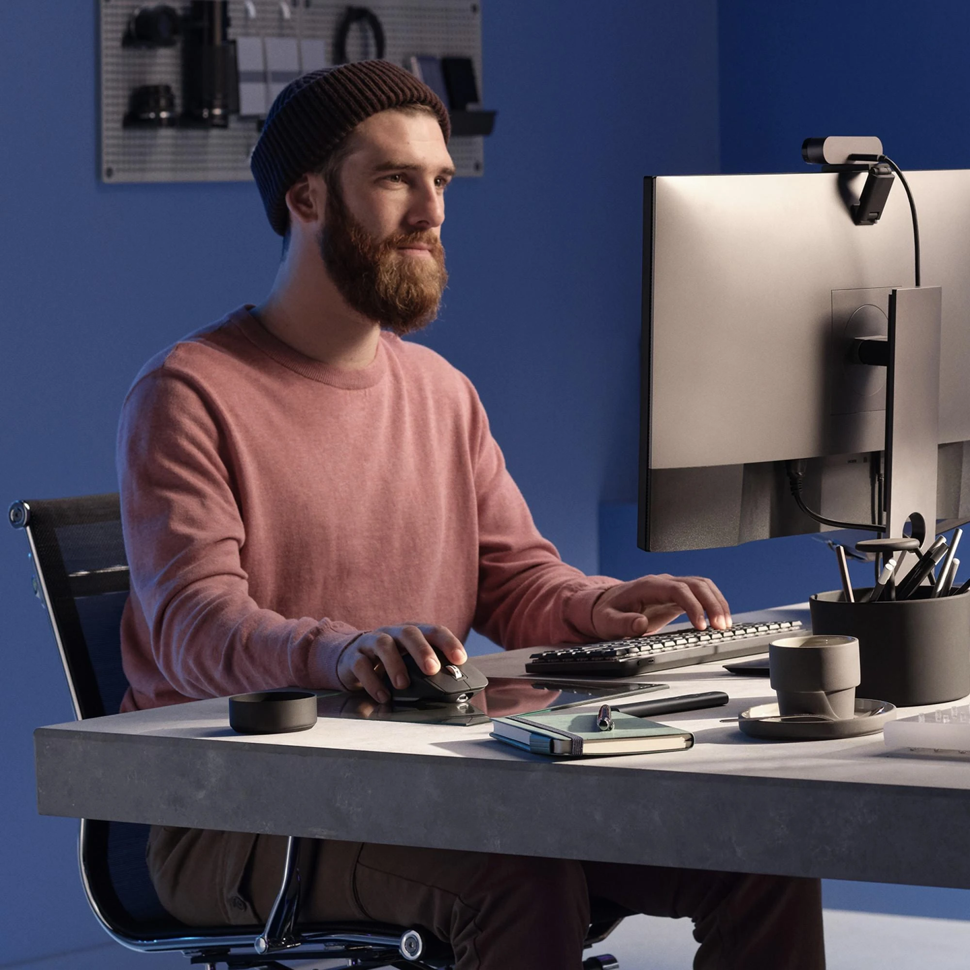LOGITECH MX Master 3S Bluetooth pelė - grafito spalvos