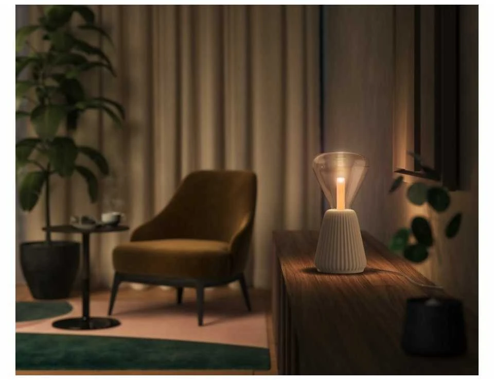 „Philips Hue WCA Lightguide Triangle“ | E27 | 6,8 W | Baltas ir spalvota šviesa