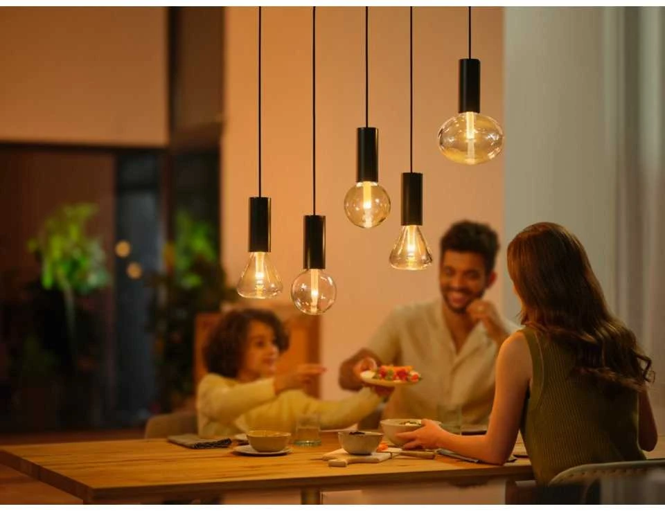 „Philips Hue WCA Lightguide Triangle“ | E27 | 6,8 W | Baltas ir spalvota šviesa