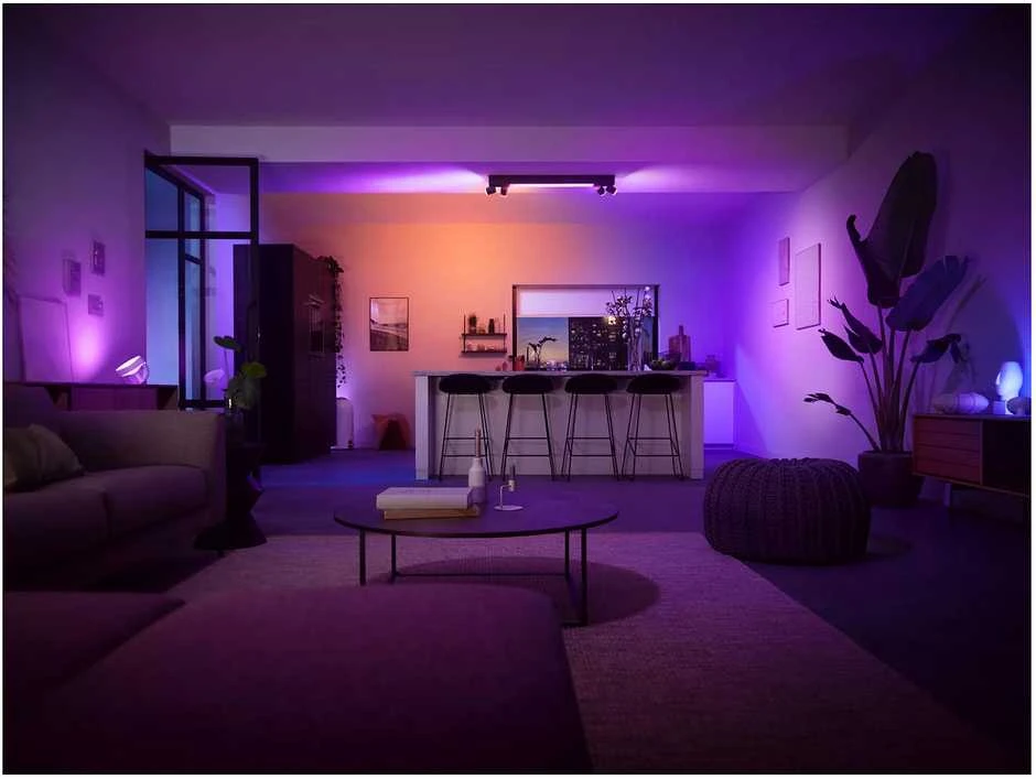 Lubinis šviestuvas Philips Hue Centris 4 taškų juoda specialios formos BT lubinė lempa