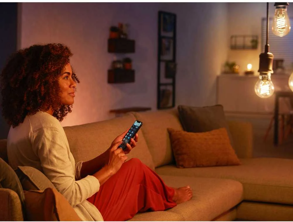 Philips Hue Baltos šviesos E27 lemputė su standartiniu kaitinimo siūlu
