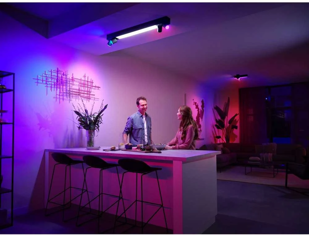 Philips Hue Baltas & Color Ambiance Centris lubinis šviestuvas juodas • 4 taškų