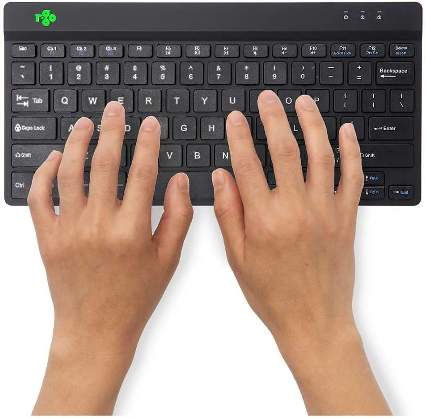 R Go Tools R-GO COMPACT BREAK BELAIDĖ – QWERTY klaviatūra (JAV)