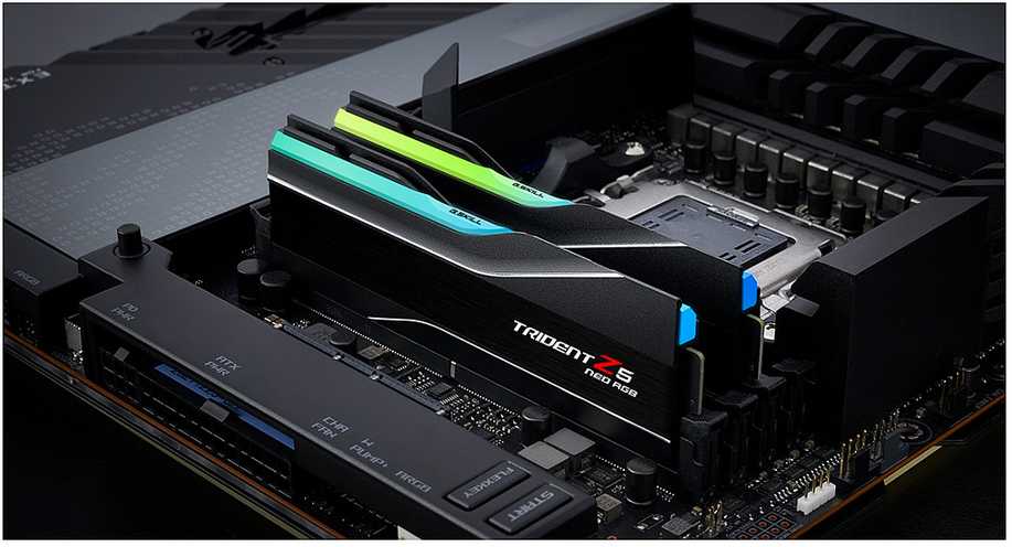 RAM G.Skill Trident Z5 Neo RGB F5-6000J3244G64GX2-TZ5NR atminties modulis 128 GB 2 x 64 GB DDR5 6000 MT/s