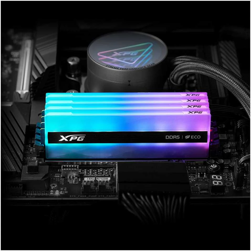 ADATA XPG Lancer Neon RGB operatyvioji atmintis kompiuteryje