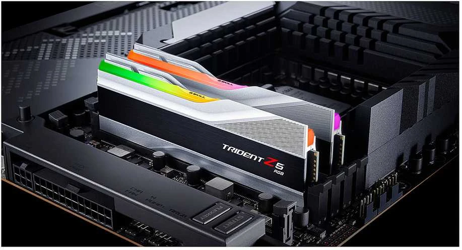 RAM G.Skill | Trident Z5 RGB | 32 GB | DDR5 | 5600 MHz | PC/serveris | Registered No | ECC No