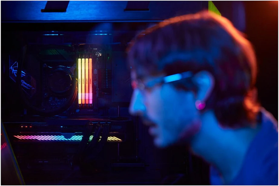 RAM KINGSTON 16GB 6400MT/s DDR5 CL32 DIMM FURY Renegade RGB