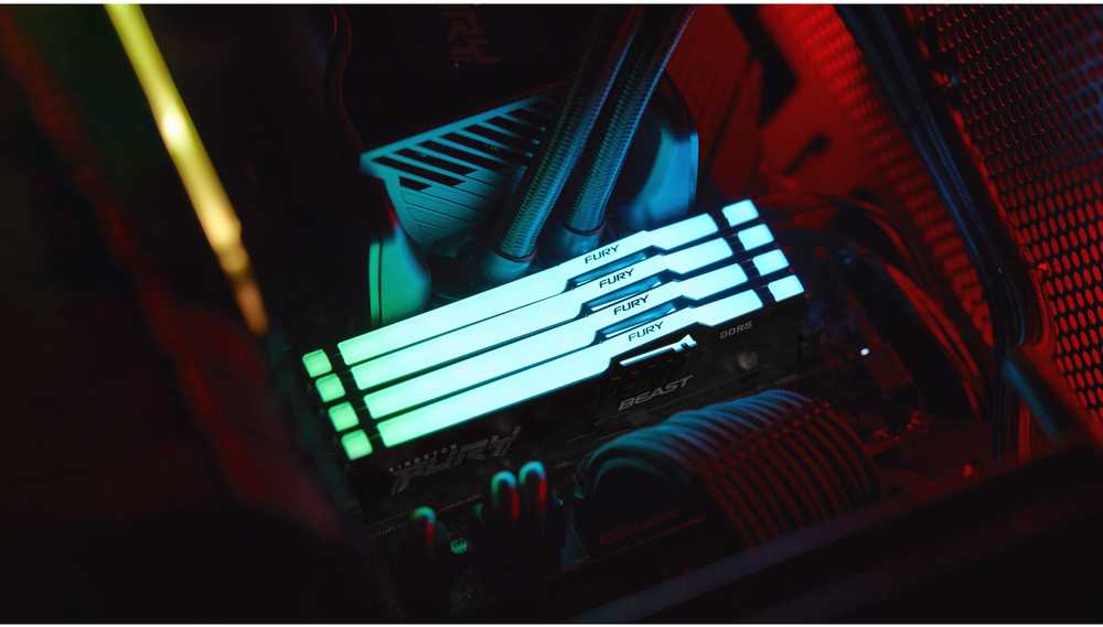RAM „Kingston KF556C40BBAK2-64“ 64 GB 5600 MT/s DDR5 CL40 DIMM (2 vnt. rinkinys) „FURY Beast RGB“ | „Kingston“