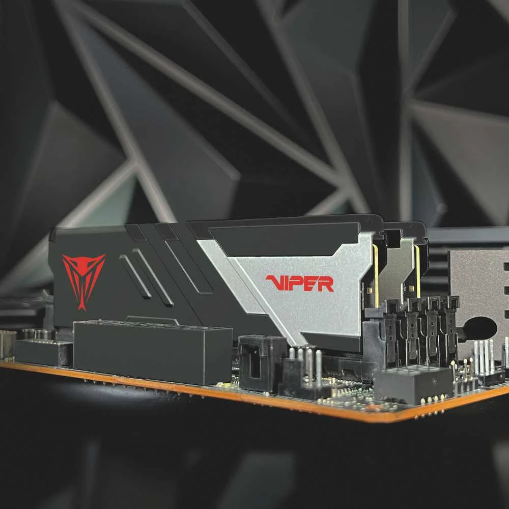 DDR5 „Patriot Viper Venom“ atmintis 2 x 32 GB 6400 Mhz CL32 XMP3 (PVV564G640C32K)