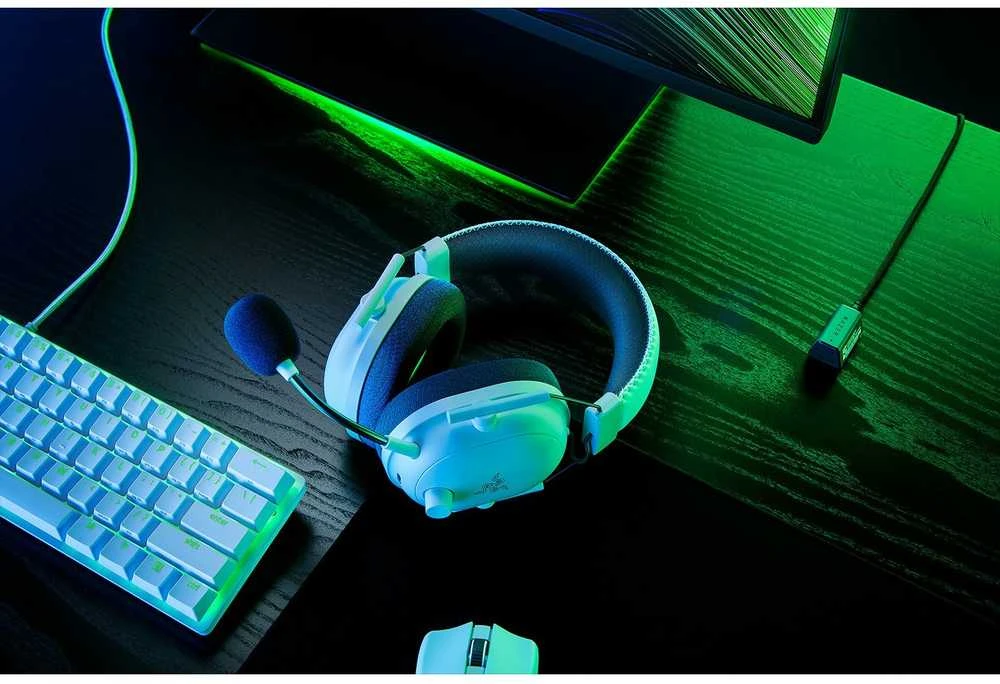 Razer Ausinės Žaidimams | BlackShark V2 Pro (XBOX Licensed) | Belaidės | Over-Ear | Mikrofonas | Noise canceling | Baltas