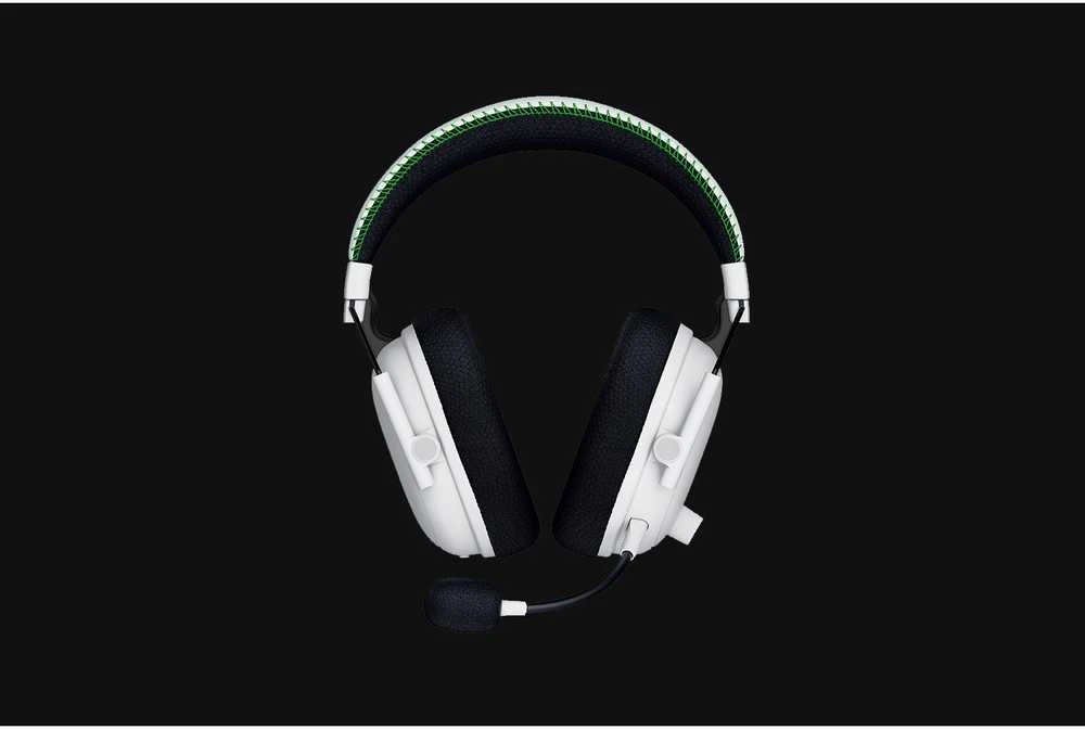„Razer BlackShark V3 Pro“ žaidimų ausinės, skirtos „XBOX“, už ausų, belaidės, „Baltas“ | „Razer“