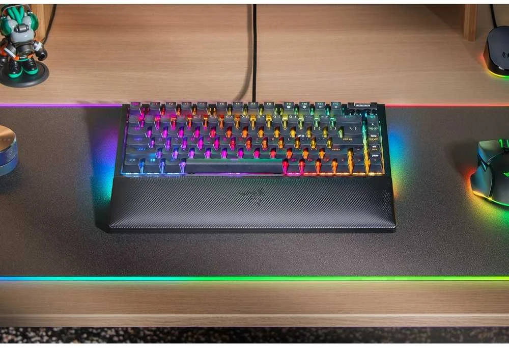 Klaviatūra Razer BlackWidow V4 75%
