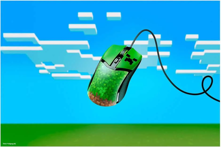 Razer | Pelė žaidimams | Cobra | Optiniai pelės jungikliai Gen-3 | Minecraft Edition