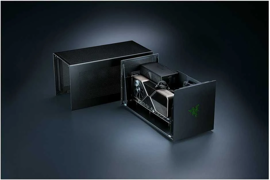 Vaizdo plokštė Razer | Core X V2 | RC21-02270200-R3M1 | Thunderbolt 5