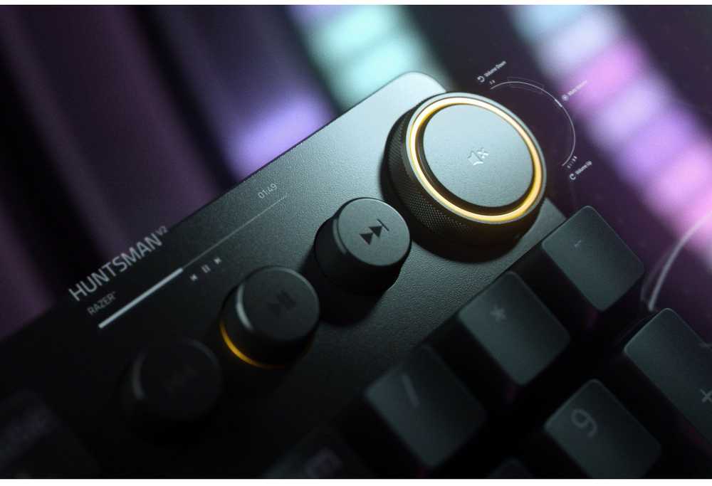 Razer Huntsman V2 Laidinė žaidimų klaviatūra RGB LED, USB, DE, Clicky Optical Violetinė Switch, Juoda