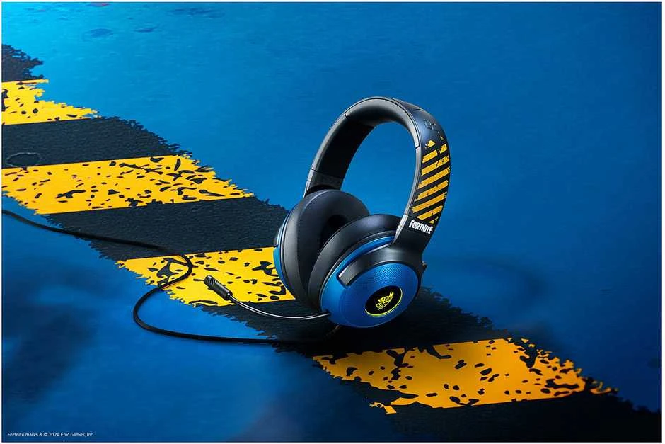"Razer Kraken V3 X - Fortnite Edition Wired PC Gaming Headset"