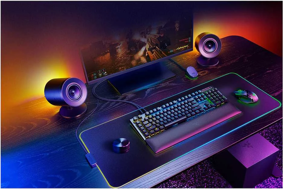 Kompiuterio kolonėlės Razer | Gaming Speakers | Nommo V2 Pro - 2.1 | Bluetooth | Belaidė jungtis | Juodas