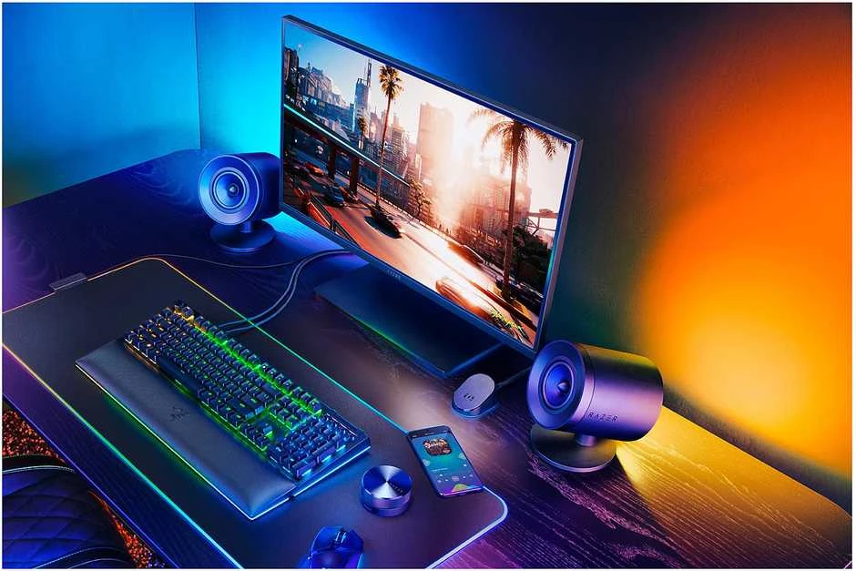 Kompiuterio kolonėlės Razer | Gaming Speakers | Nommo V2 Pro - 2.1 | Bluetooth | Belaidė jungtis | Juodas