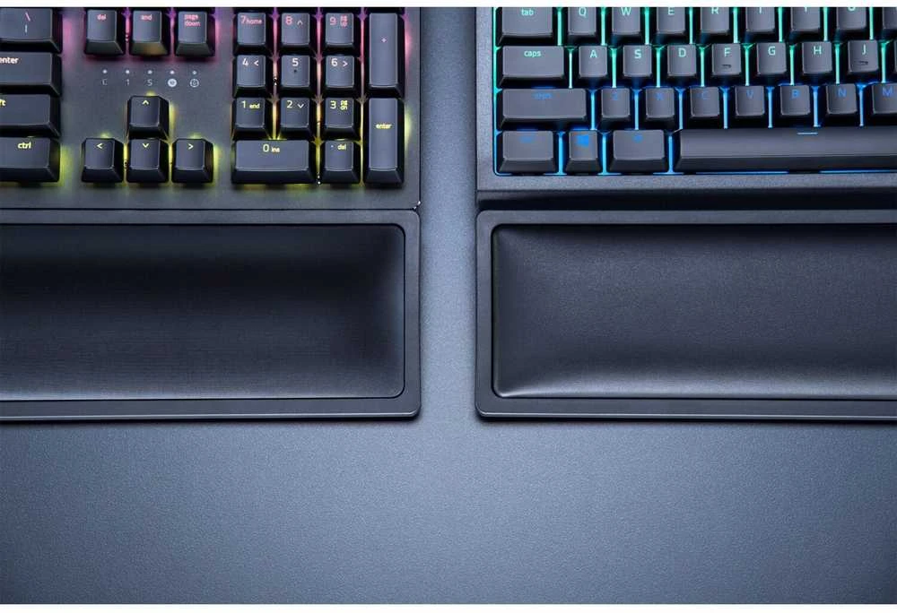 Razer Ergonomic Pro Riešo atrama pilno dydžio klaviatūrai
