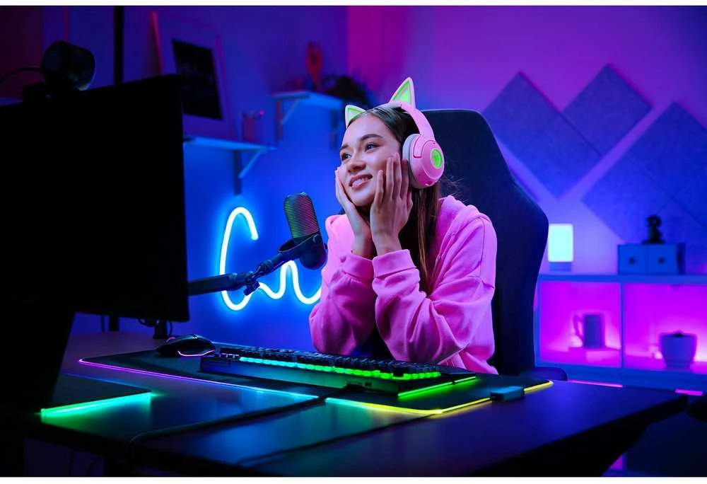 Razer | Srautinio perdavimo mikrofonas | Seiren V3 | Chroma | Laidinis