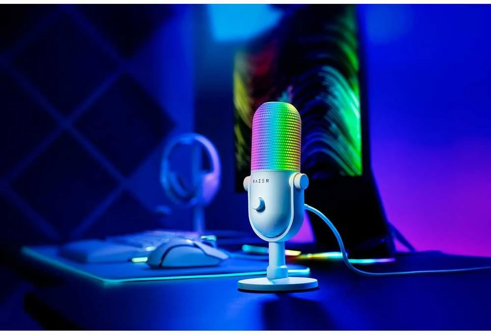 Razer Seiren V3 Chroma balta