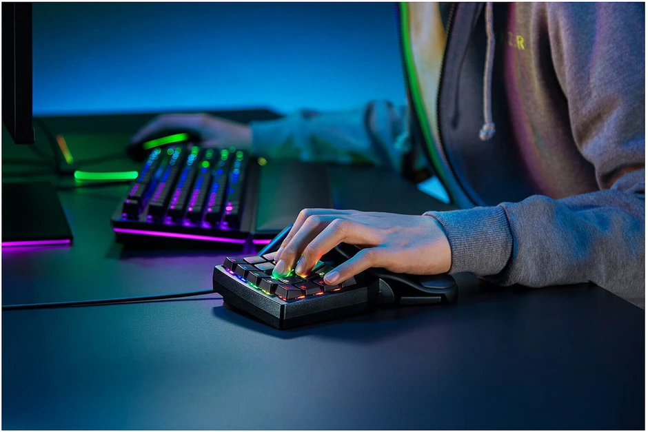 Žaidimų klaviatūra Razer Tartarus Pro, Juoda