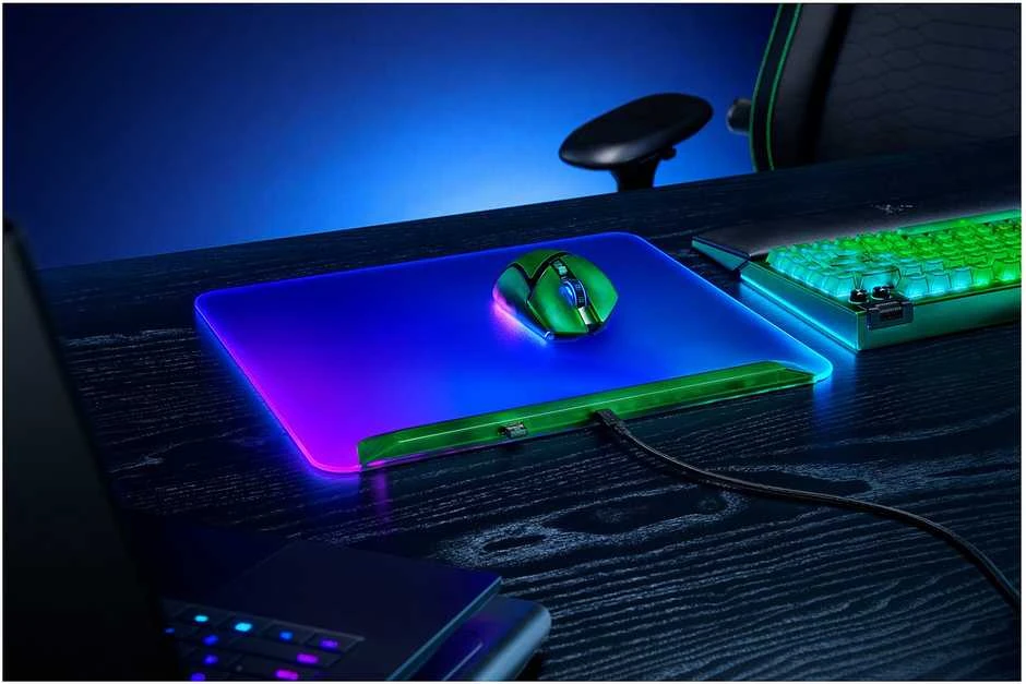 Kilimėlis Razer Firefly V2 Pro Phantom Žalias Ed.