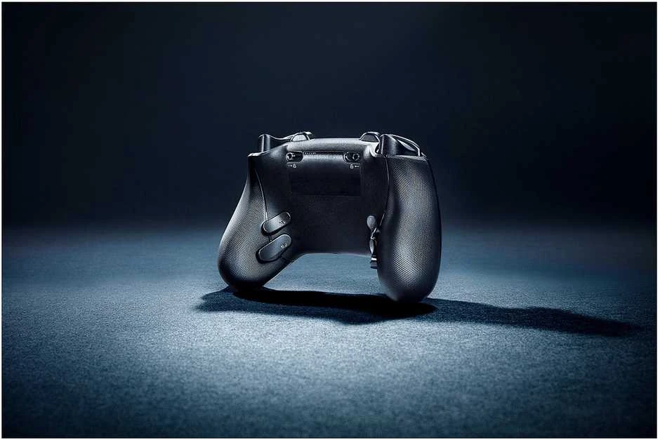 Razer „Wolverine V3 Pro 8K“ kompiuteris