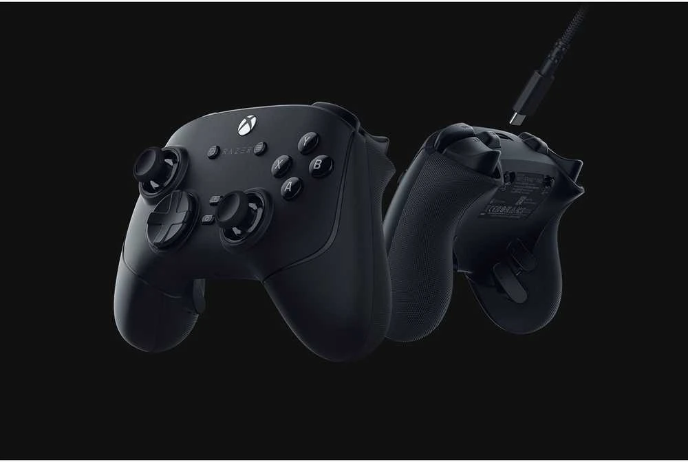 Razer | Belaidis „Esports“ valdiklis, skirtas „XBOX“ / asmeniniam kompiuteriui | Wolverine V3 Pro | Juodas