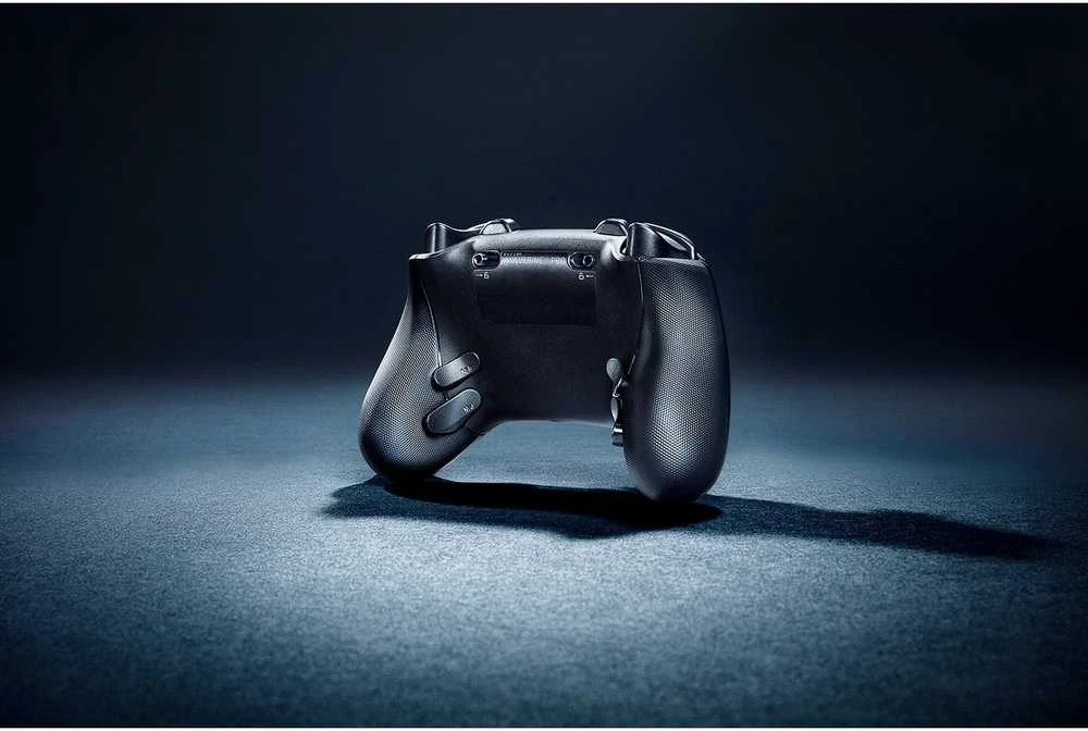 Razer | Belaidis „Esports“ valdiklis, skirtas „XBOX“ / asmeniniam kompiuteriui | Wolverine V3 Pro | Juodas