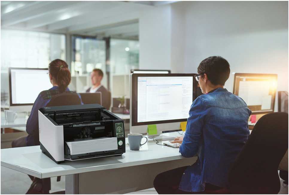 Skeneris Ricoh FI-8930 A3 DVIPUSIS DOKUMENTŲ SKAITYTUVAS USB 3.0 600 DPI 30 BITŲ