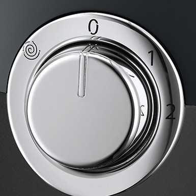 Plakiklis Russell Hobbs 24722-56 matinės juodos spalvos stalo trintuvas
