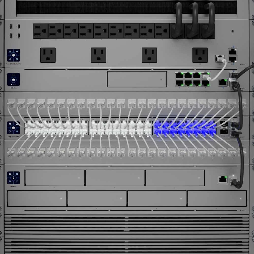 Komutatorius - Ubiquiti USW-PRO-MAX-48-POE L3 2.5G Pilkas