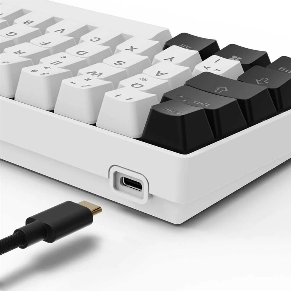 Sharkoon SKILLER SGK50 S4 Gen2, Gaming-klaviatūra - baltas, DE-išdėstymas, Gateron Geltona