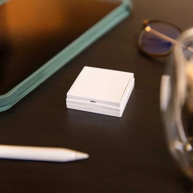 Shelly Group Išmanusis keturių mygtukų Bluetooth jungiklis Shelly BLU Wall Switch 4 (Stand alone)