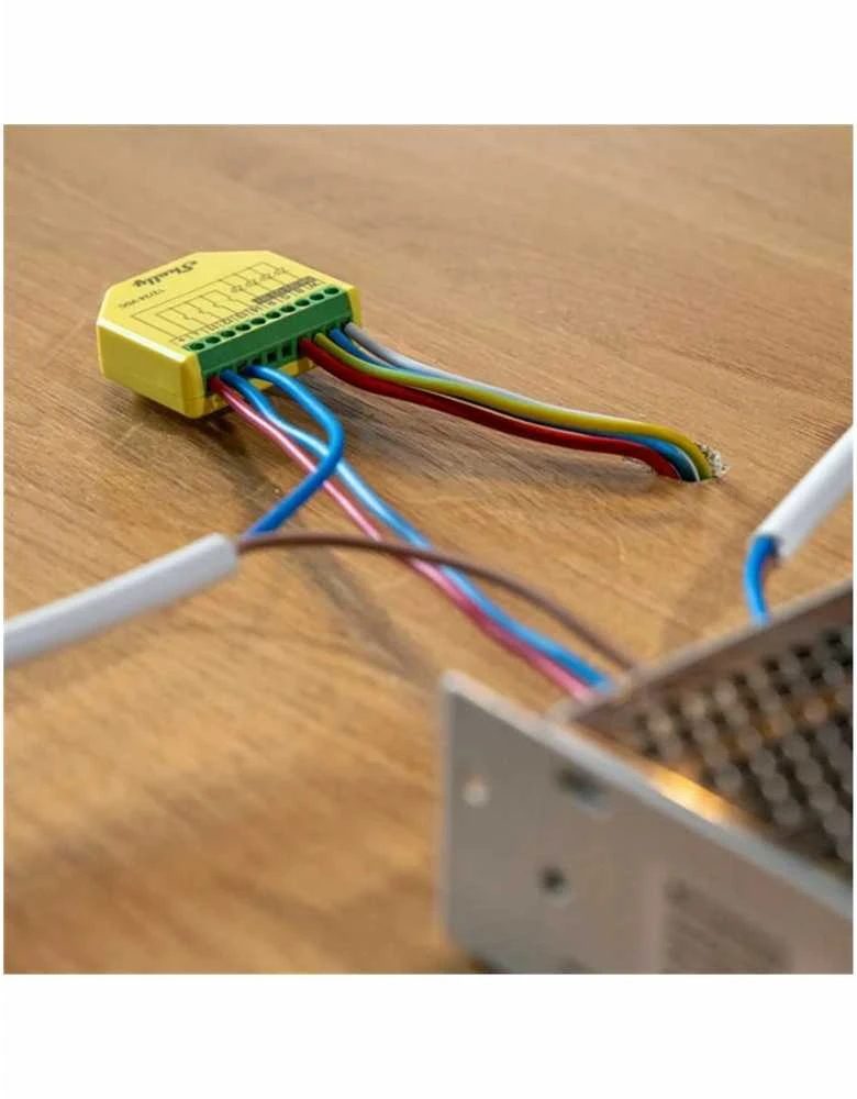 Shelly Plus RGBW PM LED juostos valdiklis (Wifi, Bluetooth)