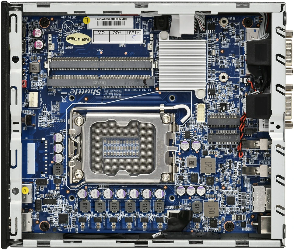 Shuttle XPС slim DH610V2 asmeninio kompiuterio / darbo stoties platforma 1,35L dydžio kompiuteris Juoda Intel H610 LGA 1700