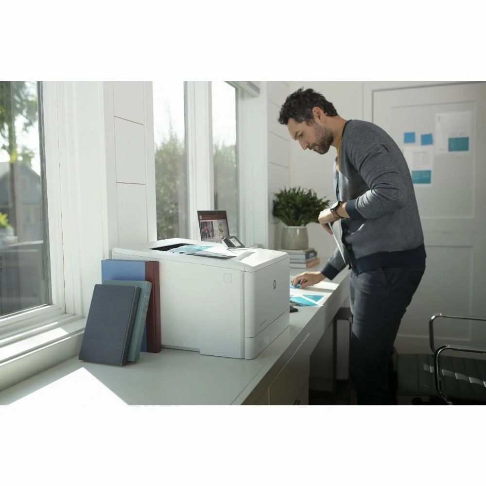 Hewlett Packard (HP) HP Color LaserJet Enterprise M455dn Spausdintuvas - A4 Color lazerinis, Spausdinimas, Automatinis dokumentų tiektuvas, Auto-Duplex, LAN, 27psl., 900-4800 puslapių per mėn.