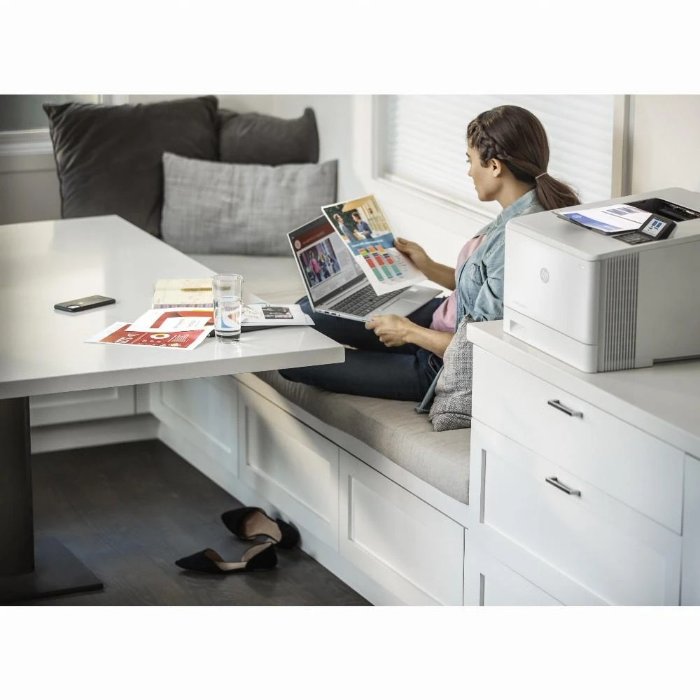 Hewlett Packard (HP) HP Color LaserJet Enterprise M455dn Spausdintuvas - A4 Color lazerinis, Spausdinimas, Automatinis dokumentų tiektuvas, Auto-Duplex, LAN, 27psl., 900-4800 puslapių per mėn.