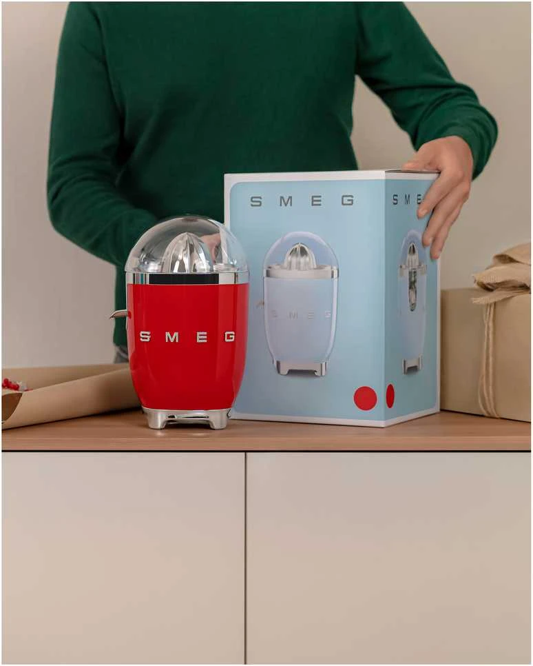 Smeg Citrusinių vaisių sulčiaspaudė CJF11RDEU, blizgi raudona spalva