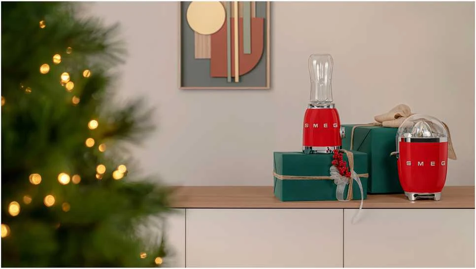 Smeg Citrusinių vaisių sulčiaspaudė CJF11RDEU, blizgi raudona spalva