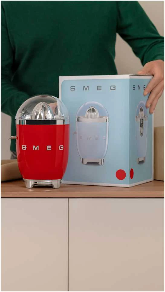 Smeg Citrusinių vaisių sulčiaspaudė CJF11RDEU, blizgi raudona spalva