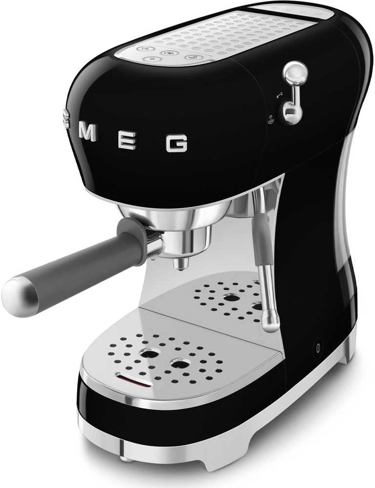 Smeg Espresso rankinis kavos aparatas ECF02BLEU, Juodos spalvos