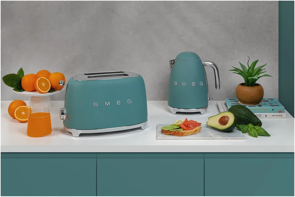 Elektrinis Virdulys - SMEG KLF03EGMEU 1.7L 2400W Automatinis Išjungimas Smaragdo Žalia