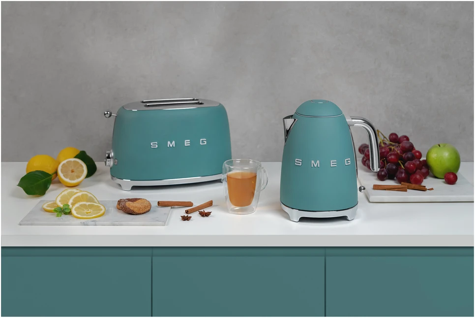 Elektrinis Virdulys - SMEG KLF03EGMEU 1.7L 2400W Automatinis Išjungimas Smaragdo Žalia