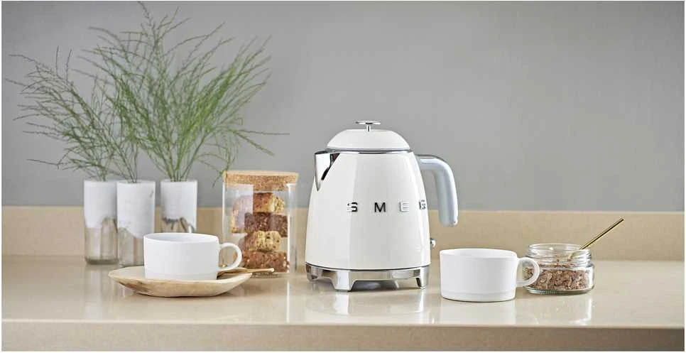 Virdulys Smeg KLF05CREU 0.8 L 1400 W, Kreminis