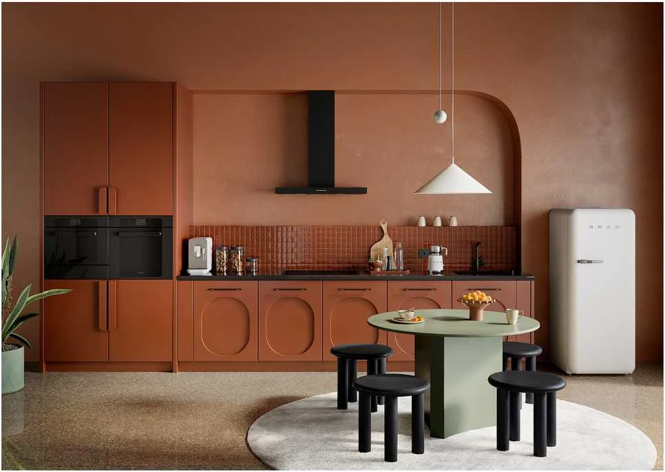 Pieno Plakiklis - Smeg 50' stiliaus MFF11WHEU balta