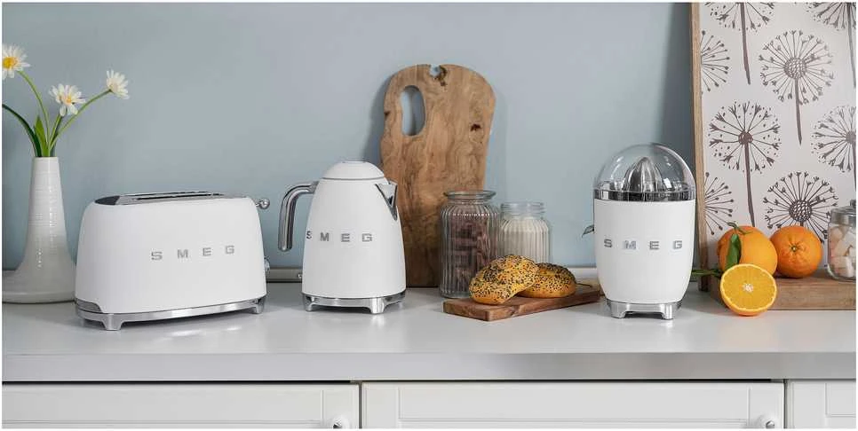 SMEG skrudintuvas TSF01WHMEU