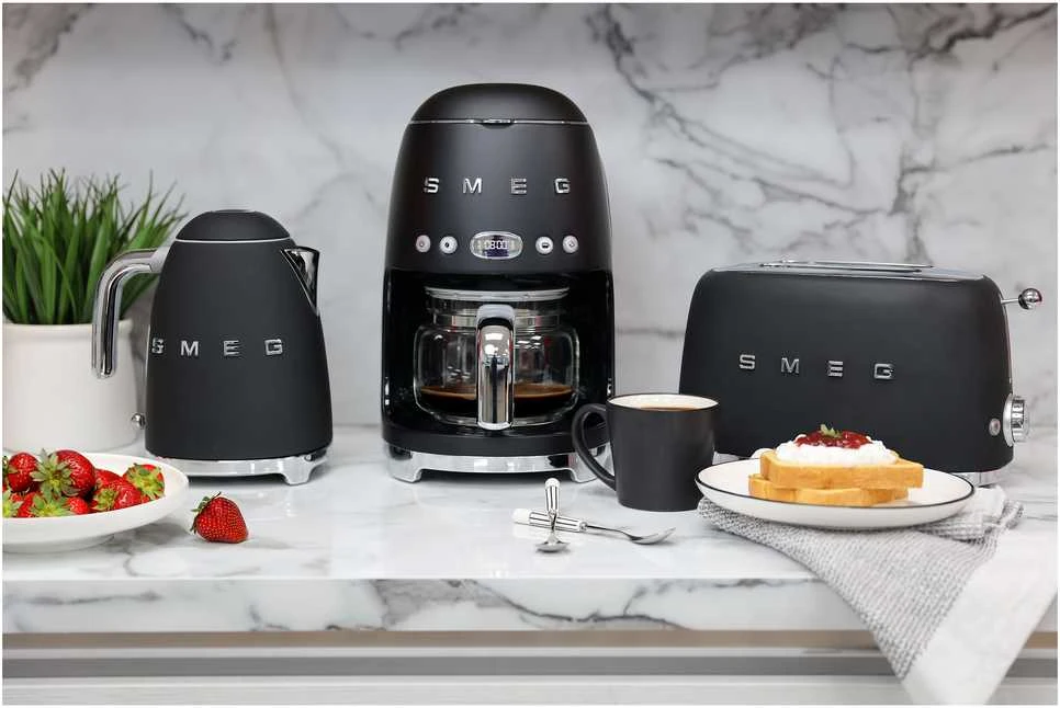 Skrudintuvas Smeg TSF01BLMEU